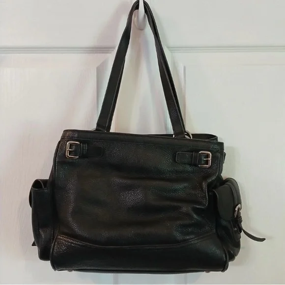 Prada Black Shoulder Bag with Silver Hardware Vitello Daino side pockets - Picture 2 of 8